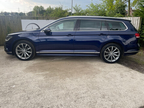 Volkswagen Passat 2.0 TDI R-Line Euro 6 (s/s) 5dr 10