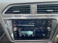 Volkswagen Tiguan 2.0 TDI SEL 4Motion Euro 6 (s/s) 5dr 24