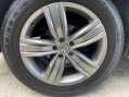 Volkswagen Tiguan 2.0 TDI SEL 4Motion Euro 6 (s/s) 5dr 37