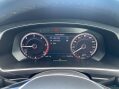 Volkswagen Tiguan 2.0 TDI SEL 4Motion Euro 6 (s/s) 5dr 31