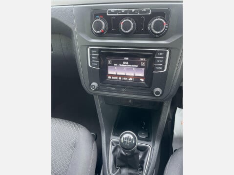 Volkswagen Caddy Maxi Life 2.0 TDI BlueMotion Tech Euro 6 (s/s) 5dr 17
