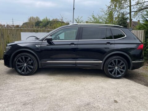 Volkswagen Tiguan Allspace 2.0 TDI R-Line DSG Euro 6 (s/s) 5dr 4