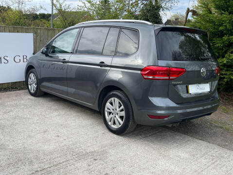 Volkswagen Touran 2.0 TDI SE Family Euro 6 (s/s) 5dr 5
