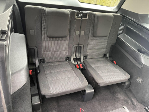Volkswagen Touran 2.0 TDI SE Family Euro 6 (s/s) 5dr 13