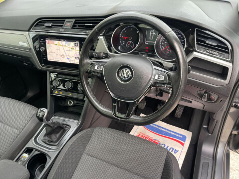 Volkswagen Touran 2.0 TDI SE Family Euro 6 (s/s) 5dr 20