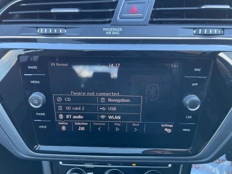 Volkswagen Touran 2.0 TDI SE Family Euro 6 (s/s) 5dr 23