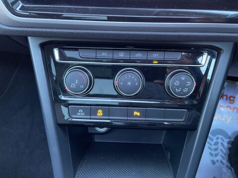 Volkswagen Touran 2.0 TDI SE Family Euro 6 (s/s) 5dr 18