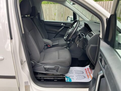 Volkswagen Caddy Maxi Life 2.0 TDI BlueMotion Tech DSG Euro 6 (s/s) 5dr 9