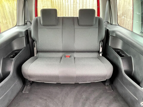 Volkswagen Caddy Maxi Life 2.0 TDI Euro 6 (s/s) 5dr 28