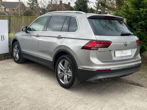 Volkswagen Tiguan 2.0 TDI SEL DSG Euro 6 (s/s) 5dr 9