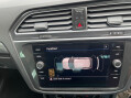 Volkswagen Tiguan 2.0 TDI SEL DSG Euro 6 (s/s) 5dr 33