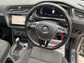 Volkswagen Tiguan 2.0 TDI SEL DSG Euro 6 (s/s) 5dr 26