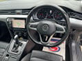 Volkswagen Passat 2.0 TDI EVO SEL DSG Euro 6 (s/s) 5dr 19
