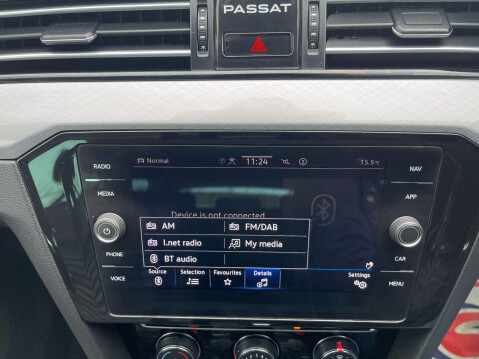 Volkswagen Passat 2.0 TDI EVO SEL DSG Euro 6 (s/s) 5dr 22