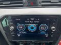 Volkswagen Passat 2.0 TDI EVO SEL DSG Euro 6 (s/s) 5dr 27