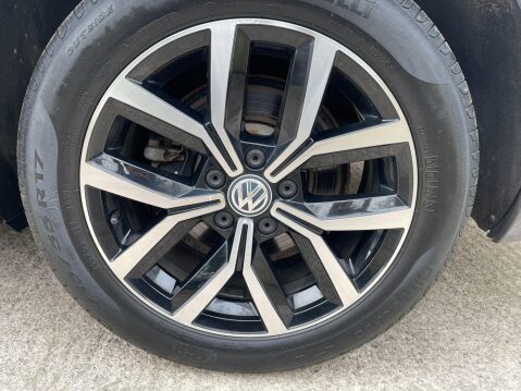 Volkswagen Passat 2.0 TDI EVO SEL DSG Euro 6 (s/s) 5dr 36