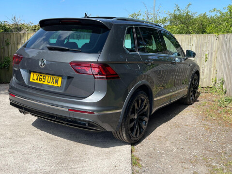 Volkswagen Tiguan 2.0 TDI R-Line Tech Euro 6 (s/s) 5dr 7