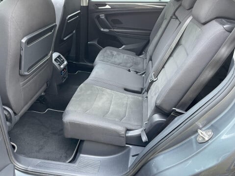 Volkswagen Tiguan Allspace 2.0 TDI SEL Euro 6 (s/s) 5dr 18