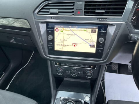 Volkswagen Tiguan Allspace 2.0 TDI SEL Euro 6 (s/s) 5dr 22