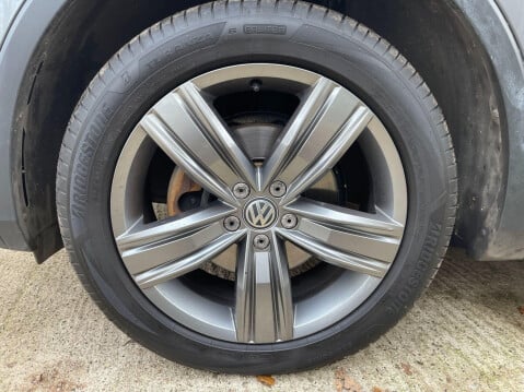 Volkswagen Tiguan Allspace 2.0 TDI SEL Euro 6 (s/s) 5dr 39