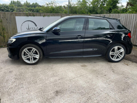Audi A1 1.0 TFSI 30 S line Sportback Euro 6 (s/s) 5dr 10
