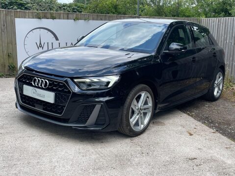 Audi A1 1.0 TFSI 30 S line Sportback Euro 6 (s/s) 5dr 9