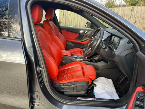 BMW 1 Series 1.5 118i M Sport Euro 6 (s/s) 5dr 11