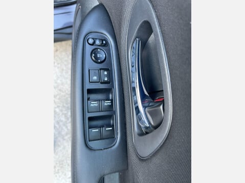 Honda HR-V 1.6 i-DTEC S Euro 6 (s/s) 5dr 24