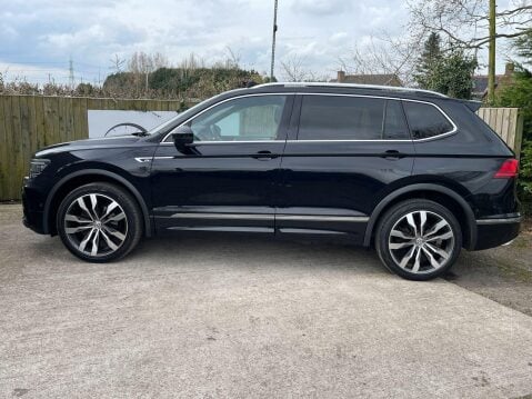 Volkswagen Tiguan Allspace 2.0 TDI R-Line Tech Euro 6 (s/s) 5dr 9