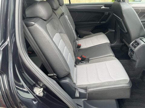 Volkswagen Tiguan Allspace 2.0 TDI R-Line Tech Euro 6 (s/s) 5dr 16
