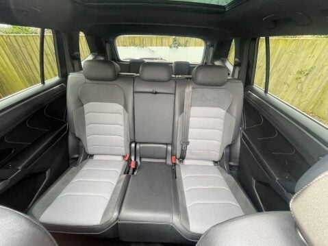 Volkswagen Tiguan Allspace 2.0 TDI R-Line Tech Euro 6 (s/s) 5dr 24