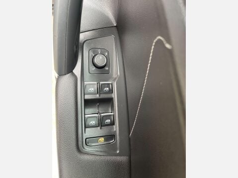 Volkswagen Tiguan Allspace 2.0 TDI R-Line Tech Euro 6 (s/s) 5dr 28