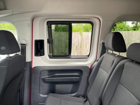 Volkswagen Caddy Maxi Life 2.0 TDI Euro 6 (s/s) 5dr 16
