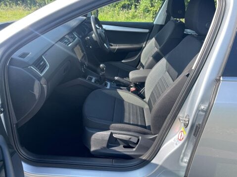 Skoda Octavia 1.6 TDI SE Technology Euro 6 (s/s) 5dr 24
