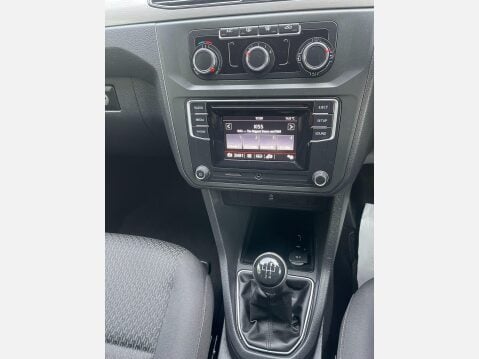 Volkswagen Caddy Maxi Life 2.0 TDI BlueMotion Tech Euro 6 (s/s) 5dr 19
