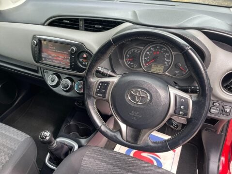 Toyota Yaris 1.4 D-4D Icon Euro 6 5dr 17