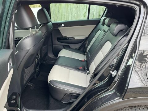 Kia Sportage 1.6 CRDi MHEV GT-Line DCT Euro 6 (s/s) 5dr 13