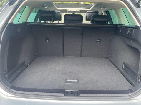 Volkswagen Passat 2.0 TDI GT Euro 6 (s/s) 5dr 31