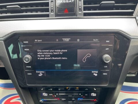 Volkswagen Passat 2.0 TDI EVO R-Line DSG Euro 6 (s/s) 5dr 22
