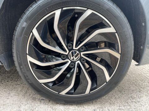 Volkswagen Golf 1.5 TSI Style Edition Euro 6 (s/s) 5dr 31