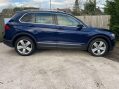 Volkswagen Tiguan 2.0 TDI SEL SUV 5dr Diesel DSG 4Motion Euro 6 (s/s) (150 ps) 4