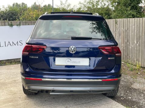 Volkswagen Tiguan 2.0 TDI SEL SUV 5dr Diesel DSG 4Motion Euro 6 (s/s) (150 ps) 5