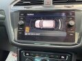 Volkswagen Tiguan 2.0 TDI SEL SUV 5dr Diesel DSG 4Motion Euro 6 (s/s) (150 ps) 21