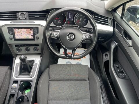 Volkswagen Passat 2.0 TDI BlueMotion Tech SE Business Euro 6 (s/s) 5dr 2