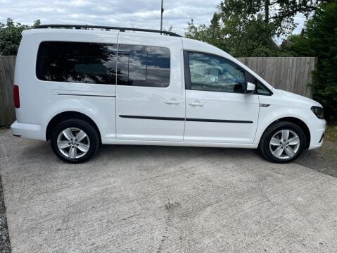 Volkswagen Caddy Maxi Life 2.0 TDI BlueMotion Tech DSG Euro 6 (s/s) 5dr 5