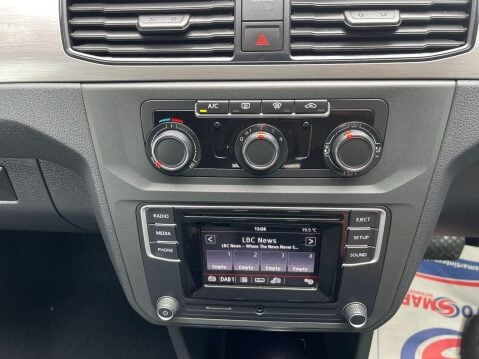 Volkswagen Caddy Maxi Life 2.0 TDI BlueMotion Tech DSG Euro 6 (s/s) 5dr 26