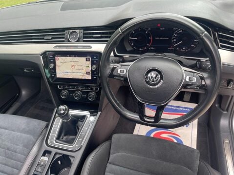 Volkswagen Passat 2.0 TDI GT Euro 6 (s/s) 5dr 10