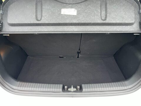 Hyundai i10 1.0 SE Connect Auto Euro 6 (s/s) 5dr 23