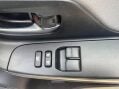 Toyota Yaris 1.0 VVT-i Icon Euro 6 5dr 27
