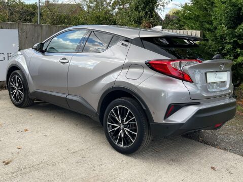Toyota C-HR 1.2 VVT-i Excel Euro 6 (s/s) 5dr 9